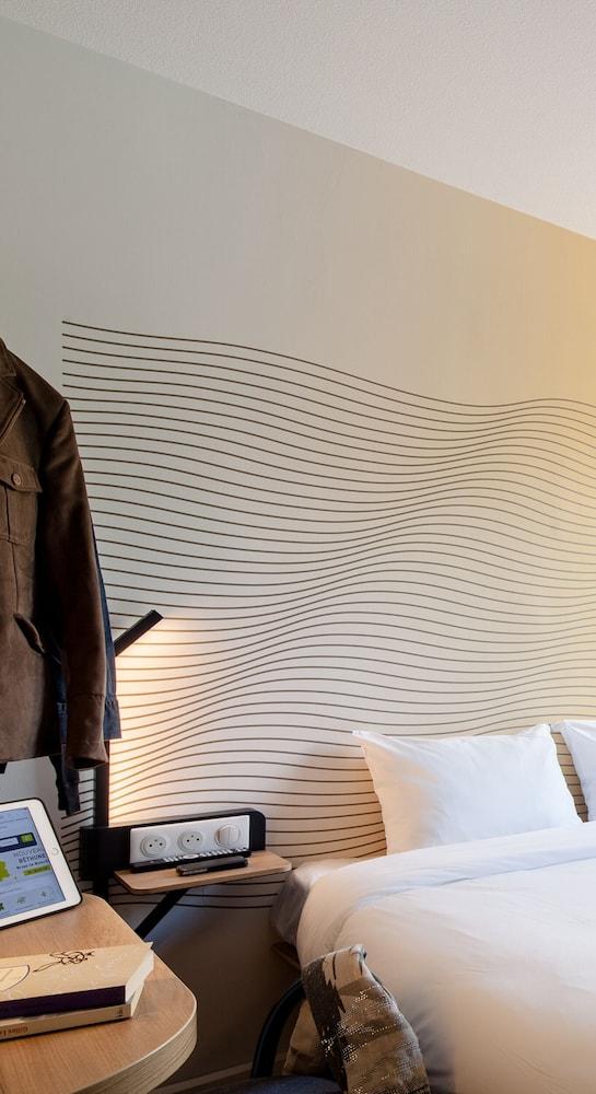 B&B Hotel Cergy Saint Christophe Buitenkant foto